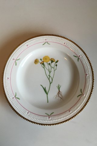 Royal Copenhagen Flora Danica Dinner Plate No 735/3549