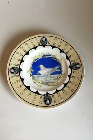 Aluminia Fantasi Cake Tray in Porcelain with Decoration B: Two Seagulls. Nilaus 
Fristrup 1882