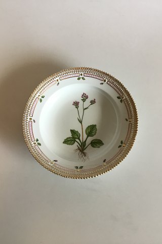 Royal Copenhagen Flora Danica Deep Plate No 20/3546