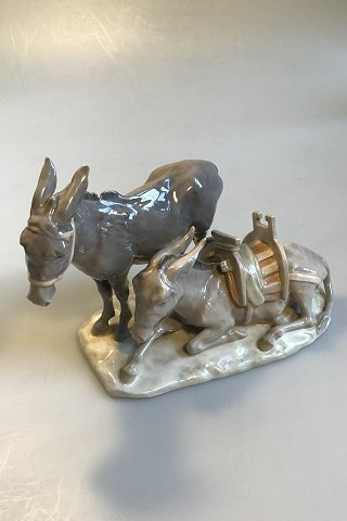 Royal Copenhagen Figurine Two Donkeys No 1486.