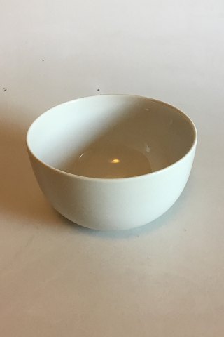 Royal Copenhagen Hvidpot Bowl No 6260 / 578