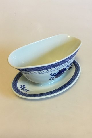 Royal Copenhagen Blue Tranquebar Gravy Boat No. 2391