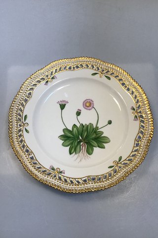 Royal Copenhagen Flora Danica Luncheon Plate No 20/3554 with Pierced Border