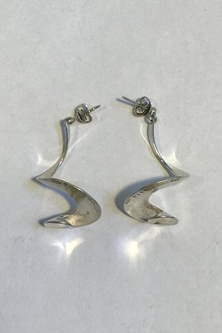 Georg Jensen Sterling Silver Mobius Drop Earrings No 370 Torun