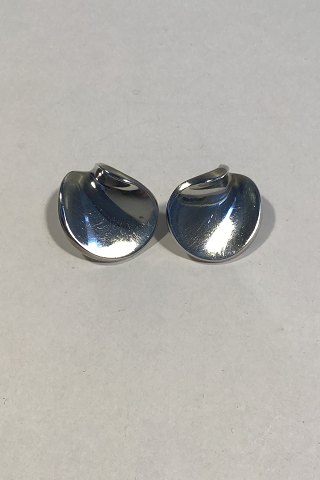 Hans Hansen(Georg Jensen) Sterling Silver Ear clips