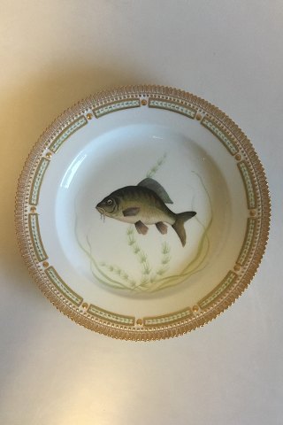 Royal Copenhagen Flora Danica Fish Plate No 20/3549