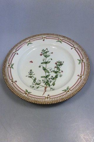 Royal Copenhagen Flora Danica Plate No 20/3549