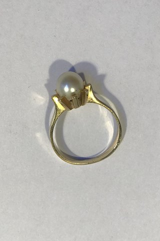 Bernhard Hertz 14K Gold Ring with Pearl