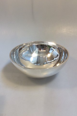 Georg Jensen Sterling Silver Bowl by Harald Nielsen No 547 B