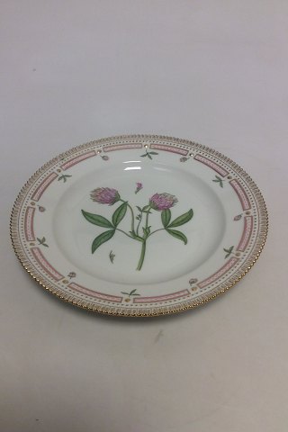 Royal Copenhagen Flora Danica Dinner Plate No 624(3549).