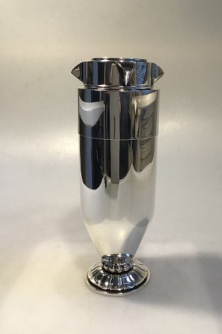 Georg Jensen Sterling Silver Cocktail Shaker No. 202 (1925-1933)