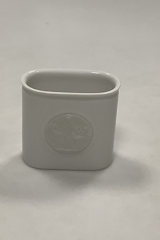 Bing and Grondahl Toothpick holder with Thorvaldsen Motif