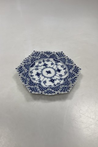 Royal Copenhagen Blue Fluted Full Lace Plate No 1144