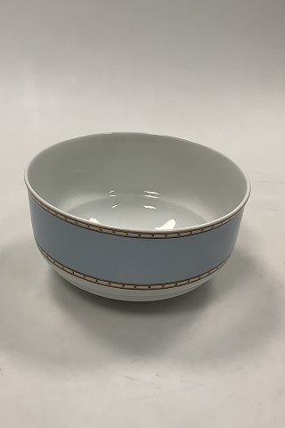 Royal Copenhagen Liselund Bowl No 577