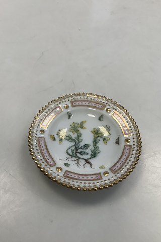Royal Copenhagen Privat Painted Flora Danica Caviar Dish No 3501