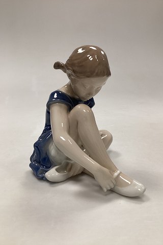 Royal Copenhagen Figurine Ballet Dancer No 4642