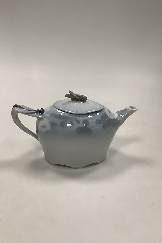 Royal Copenhagen Midsummernightsdream Tea Pot in light blue No 10036