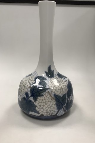 Royal Copenhagen Art Nouveau Unique Vase by Anna Smith from September 1913 No 
11392