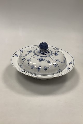 Royal Copenhagen Blue Fluted Plain Lidded Bowl No 272