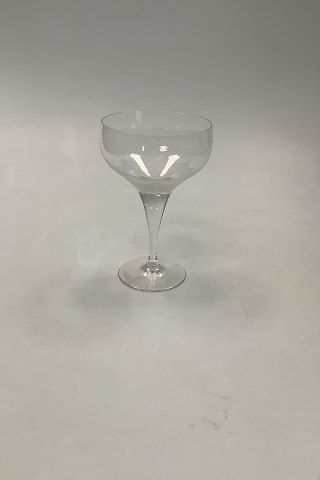Bjorn Wiinblad/Rosenthal Lotus White Champagne Glass