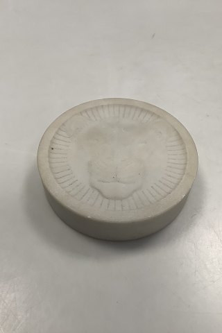 Paperweight in marble with motif of Panther / Tiger