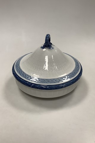 Royal Copenhagen Blue Fan Lidded Dish No. 11503