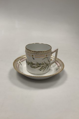 Royal Copenhagen Flora Danica Chocolate Cup No 20/ 3512 / 3513