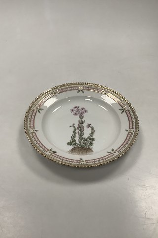 Royal Copenhagen Flora Danica Salad Plate No 20 / 3573