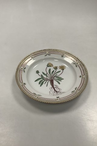 Royal Copenhagen Flora Danica Salad Plate No 20 / 3573