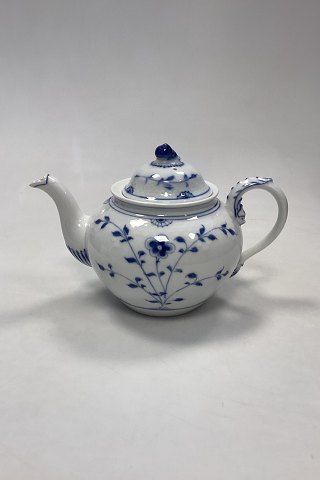 Bing and Grondahl Butterfly Medium Teapot No. 92