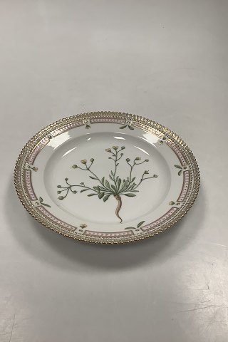 Royal Copenhagen Flora Danica Salad Plate No 20 / 3573