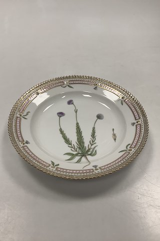 Royal Copenhagen Flora Danica Salad Plate No 20 / 3573