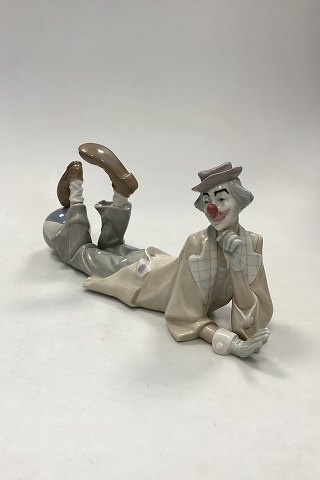 Figurines