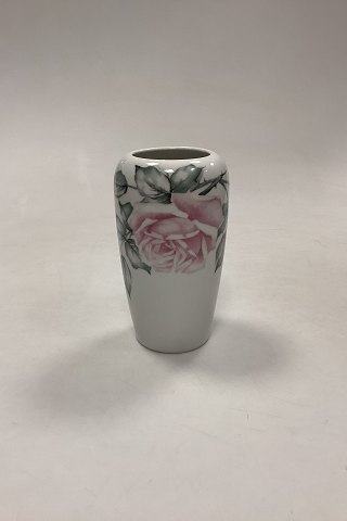 Bing and Grondahl Art Nouveau Vase No. 5447