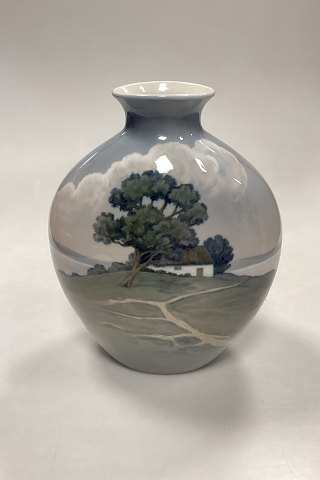 Bing and Grondahl Art Nouveau Vase No. 8788/506