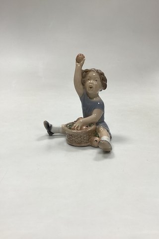 Royal Copenhagen Figurine - Girl with Apple Basket No. 3557