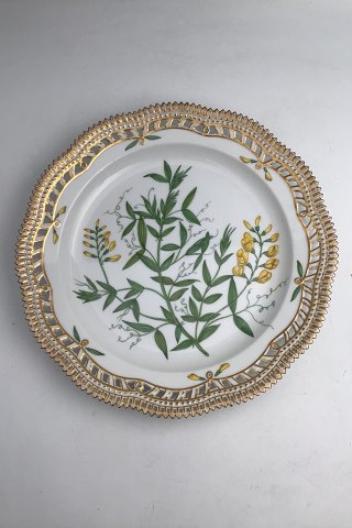 Royal Copenhagen Flora Danica Plate with pierced border No. 20/3526.