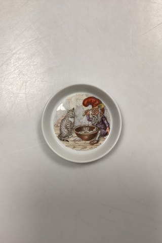 Royal Copenhagen Gnome Christmas Small Dish No. 4
