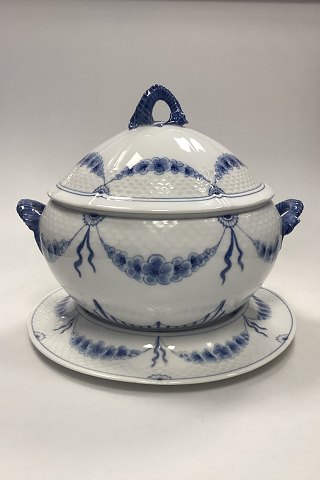 Bing and Grondahl Empire Tureen No. 003