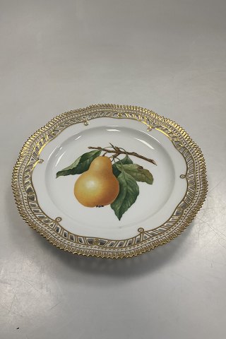 Royal Copenhagen Flora Danica Fruit Plate No. 429/3554.