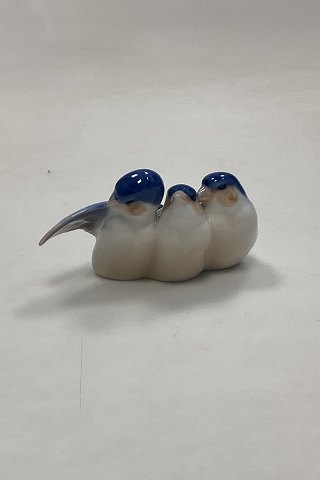 Royal Copenhagen figurine 3 little Finches No.1045