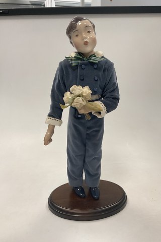 Bing and Grondahl Annual Doll from 1986 Hans