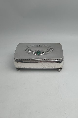 Georg Jensen Sølv Box on feet with Green Stones No. 83
