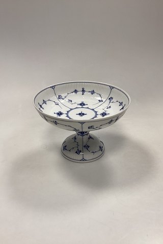 Royal Copenhagen Blue Fluted Plain Bowl on foot No. 22/23