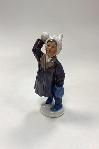 Dahl Jensen Figurine Girl with Snowball No. 1180
