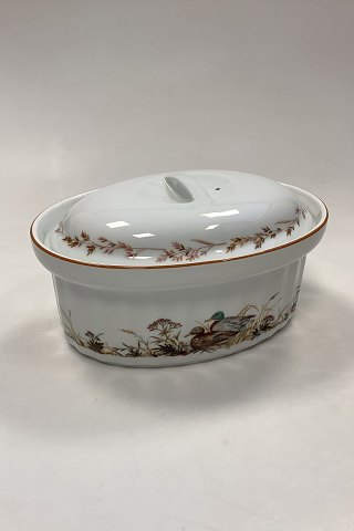 Mads Stage Hunting Dinnerware Lidded Bowl