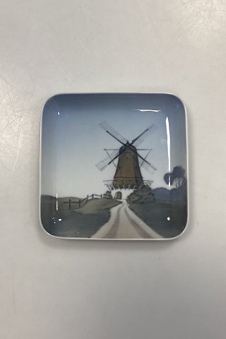 Bing and Grondahl Dish 455 Series Mill No. 521