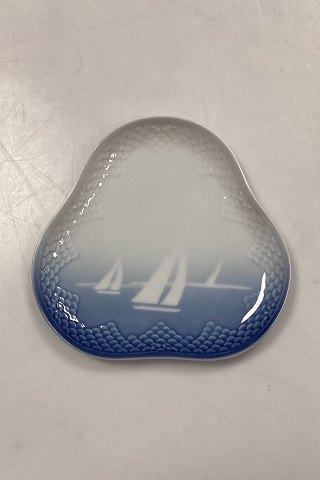 Bing and Grondahl Seagull/Blue Tone with Sailing Ships Plat-de-Menage Tray No. 361/52D