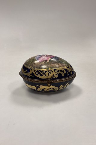 Egg-shaped Jewelry Box / Bonbonnière in the French Sèvres style