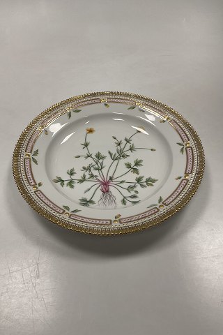 Royal Copenhagen Flora Danica Dinner Plate No 3549.